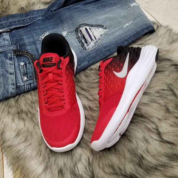 Nike LunarStelos Running Shoes - Picture 3 of 8